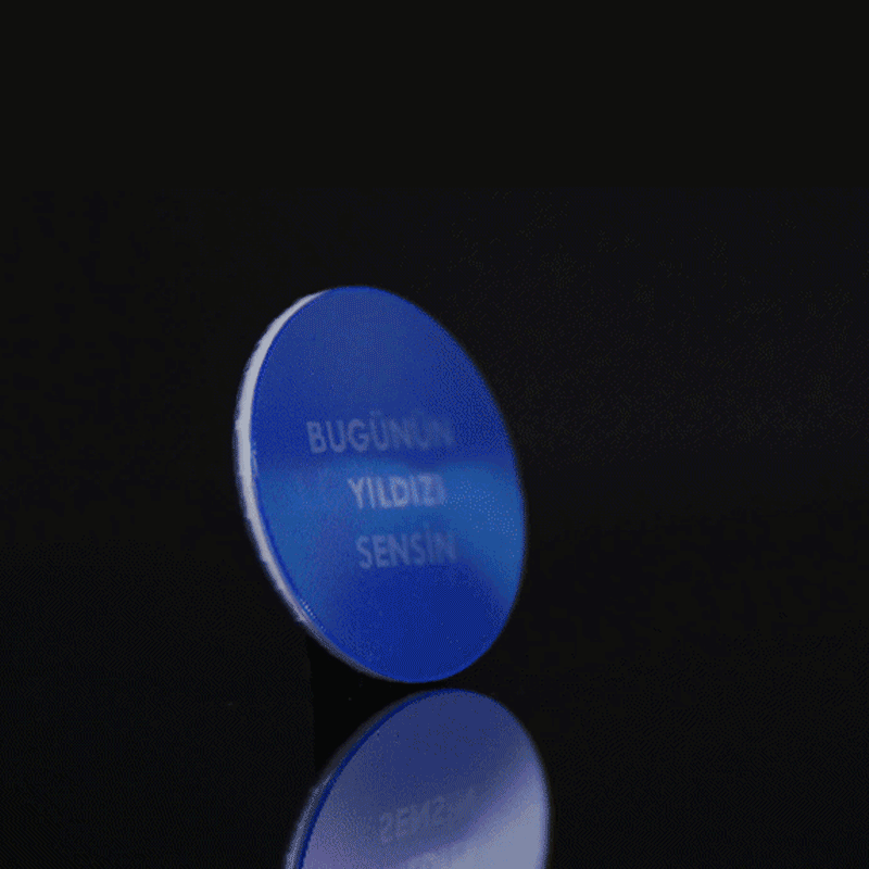 Lenticular Buton Rozet
